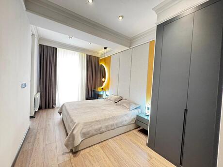 3 otaqlı yeni tikili - 28 May m. - 110 m²
