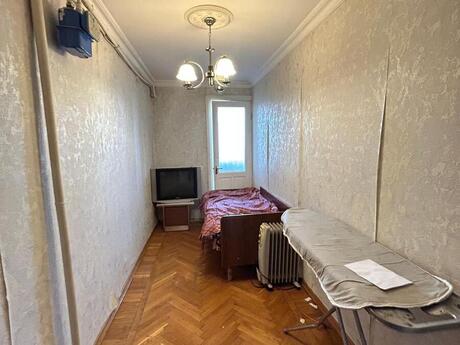 4 otaqlı köhnə tikili - Memar Əcəmi m. - 75 m²