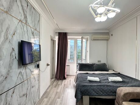2 otaqlı köhnə tikili - Sahil m. - 55 m²