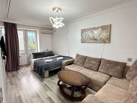Elan №5978429 - Bakı, Sahil m., 2 otaqlı, 55 m², 5/5 mərtəbə