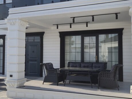 7 otaqlı həyət evi/bağ evi - Bilgəh q. - 450 m²