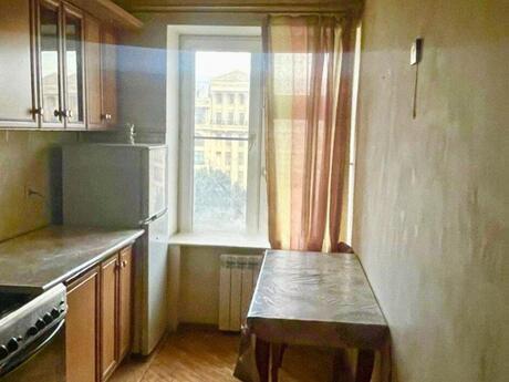 2 otaqlı köhnə tikili - İçəri Şəhər m. - 70 m²