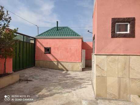 4 otaqlı həyət evi/bağ evi - Atyalı q. - 120 m²