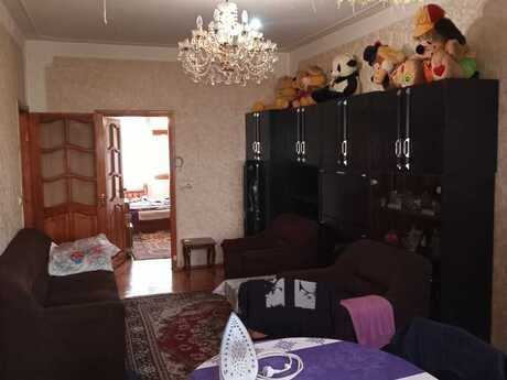 2 otaqlı köhnə tikili - Memar Əcəmi m. - 50 m²