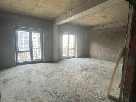 5 otaqlı yeni tikili - Ağ şəhər q. - 255 m²