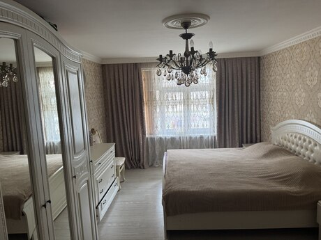 3 otaqlı köhnə tikili - Sumqayıt - 74 m²