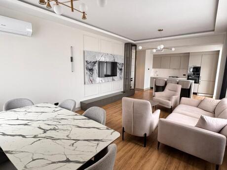 3 otaqlı yeni tikili - Şah İsmayıl Xətai m. - 136.6 m²
