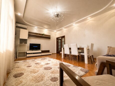 4 otaqlı yeni tikili - Bayıl q. - 130 m²
