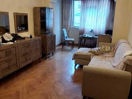 3 otaqlı köhnə tikili - Nizami m. - 67 m²