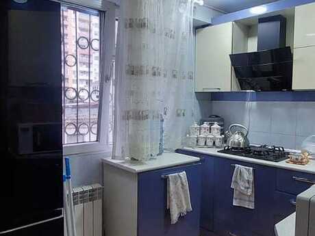 3 otaqlı köhnə tikili - Nizami m. - 67 m²