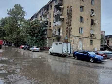 3 otaqlı köhnə tikili - Nizami m. - 67 m²