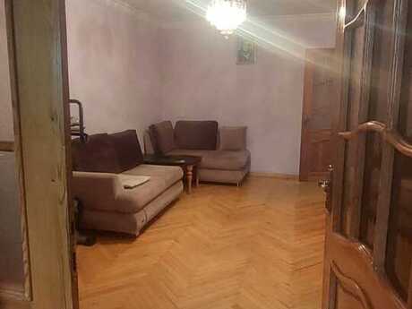 2 otaqlı köhnə tikili - Elmlər Akademiyası m. - 33 m²