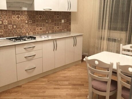 2 otaqlı köhnə tikili - 20 Yanvar m. - 82 m²