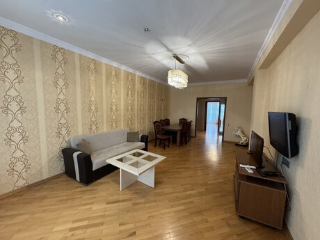 3 otaqlı yeni tikili - Badamdar q. - 125 m²