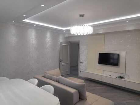 3 otaqlı yeni tikili - Şah İsmayıl Xətai m. - 130 m²