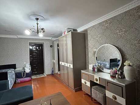 2 otaqlı köhnə tikili - Badamdar q. - 40 m²