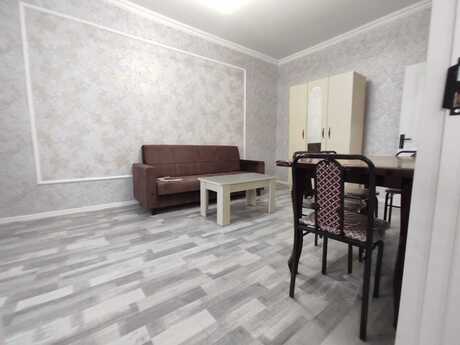 2 otaqlı köhnə tikili - Memar Əcəmi m. - 45 m²