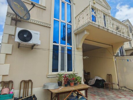 4 otaqlı həyət evi/bağ evi - Xırdalan - 120 m²
