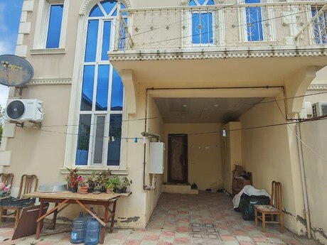 4 otaqlı həyət evi/bağ evi - Xırdalan - 120 m²