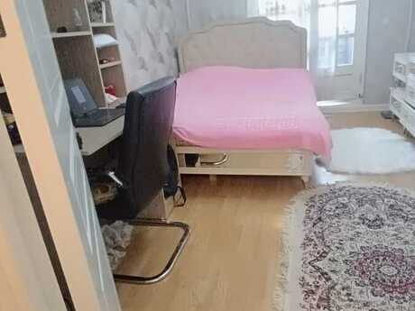 2 otaqlı köhnə tikili - Suraxanı r. - 65 m²