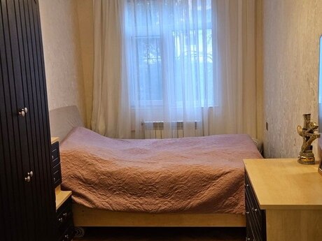 2 otaqlı köhnə tikili - 20 Yanvar m. - 55 m²