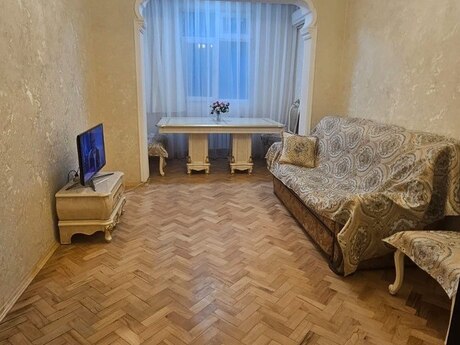 Elan №6098899 - Bakı, 20 Yanvar m., 2 otaqlı, 55 m², 2/5 mərtəbə