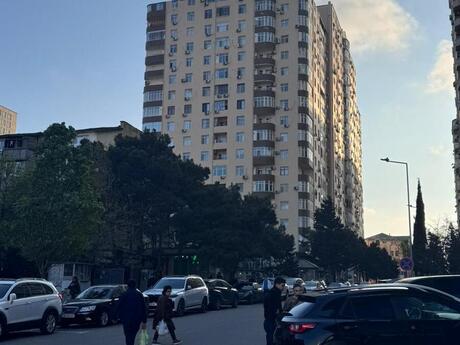 Elan №6098939 - Bakı, İnşaatçılar m., 4 otaqlı, 160 m², 16/17 mərtəbə