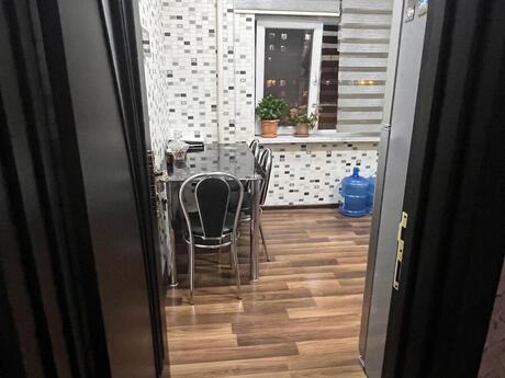 2 otaqlı köhnə tikili - Xalqlar Dostluğu m. - 65 m²