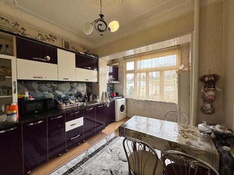 2 otaqlı köhnə tikili - Xətai r. - 65 m²