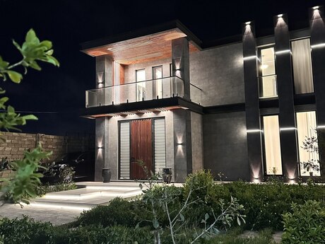 6 otaqlı həyət evi/bağ evi - Sea Breeze q. - 300 m²