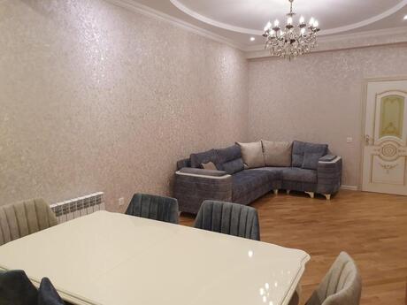 3 otaqlı yeni tikili - Nəriman Nərimanov m. - 130 m²