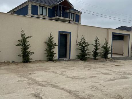 6 otaqlı həyət evi/bağ evi - Dübəndi q. - 200 m²