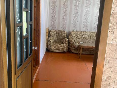 3 otaqlı köhnə tikili - 28 May m. - 95 m²