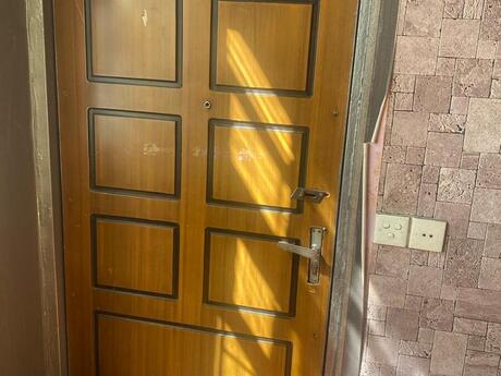 3 otaqlı köhnə tikili - 28 May m. - 95 m²