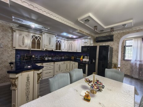 2 otaqlı köhnə tikili - Nəriman Nərimanov m. - 65 m²