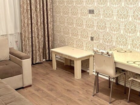 2 otaqlı yeni tikili - Yeni Günəşli q. - 50 m²