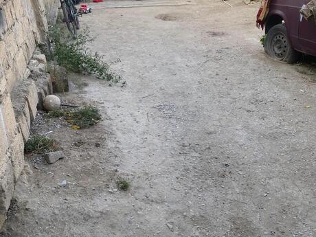 2 otaqlı həyət evi/bağ evi - Biləcəri q. - 45 m²