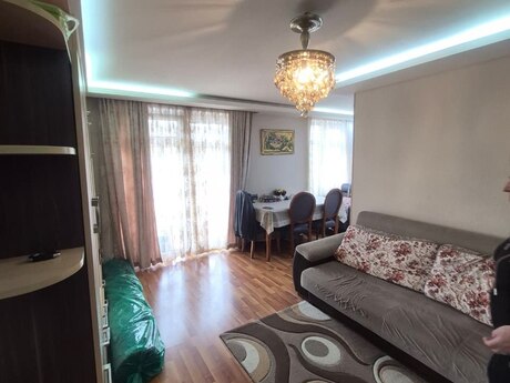 2 otaqlı köhnə tikili - Neftçilər m. - 48 m²