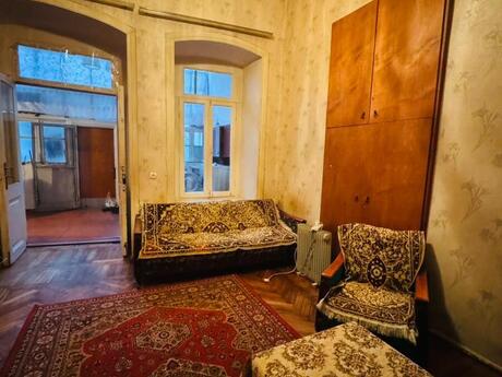 2 otaqlı köhnə tikili - İçəri Şəhər m. - 75 m²