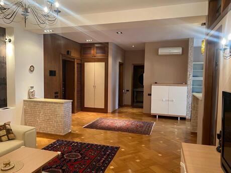 3 otaqlı yeni tikili - Nizami m. - 117 m²