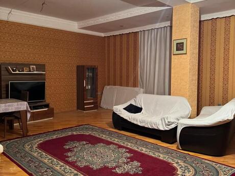 5 otaqlı həyət evi/bağ evi - Biləcəri q. - 300 m²