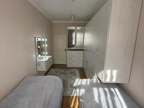 2 otaqlı köhnə tikili - Memar Əcəmi m. - 55 m²