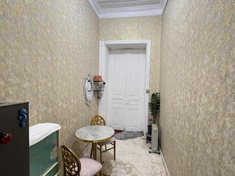 1 otaqlı köhnə tikili - Nərimanov r. - 40 m²