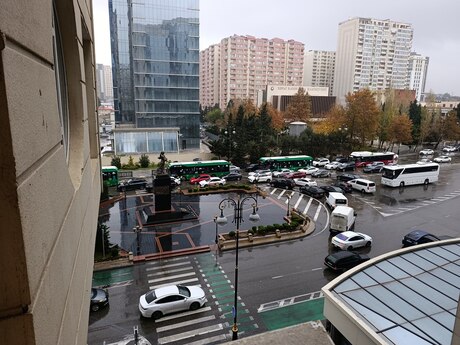 3 otaqlı yeni tikili - Şah İsmayıl Xətai m. - 140 m²