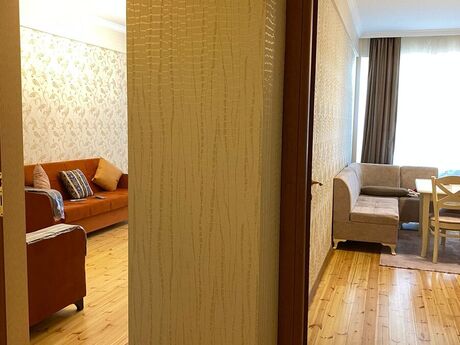 2 otaqlı yeni tikili - 8 Noyabr m. - 70 m²