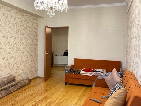 2 otaqlı yeni tikili - 8 Noyabr m. - 70 m²