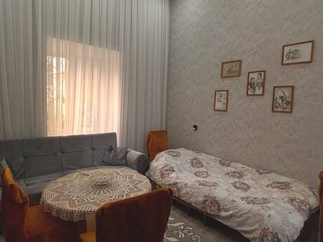 1 otaqlı köhnə tikili - 28 May m. - 30 m²