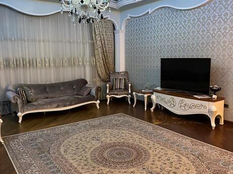 5 otaqlı yeni tikili - 28 May m. - 250 m²