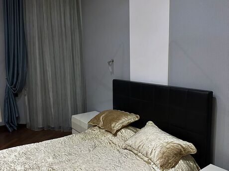 5 otaqlı yeni tikili - 28 May m. - 250 m²