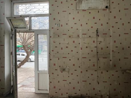 Obyekt - İnşaatçılar m. - 20 m²